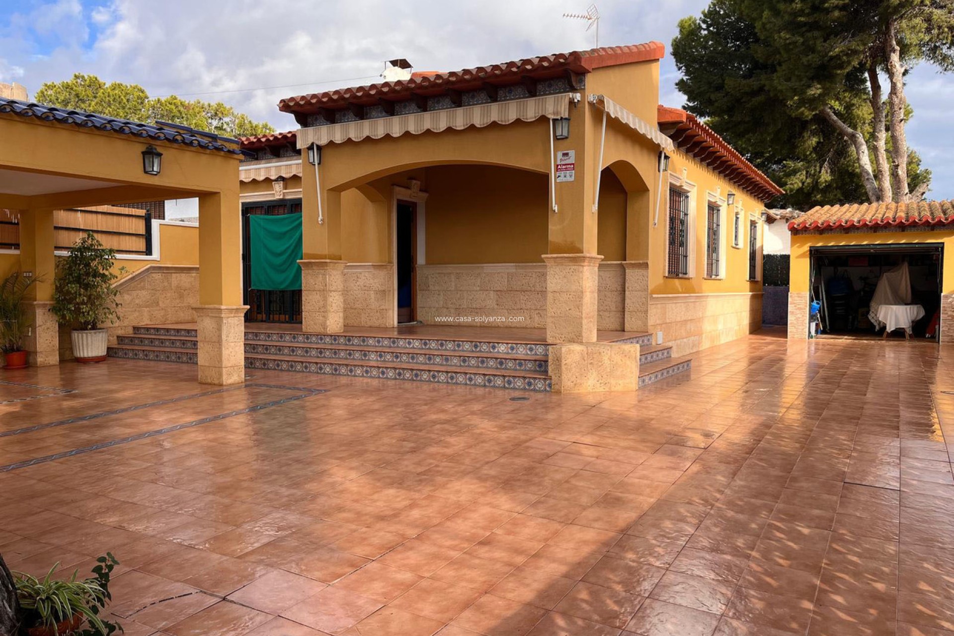 Wiederverkauf - Villa - Orihuela Costa - Punta Prima