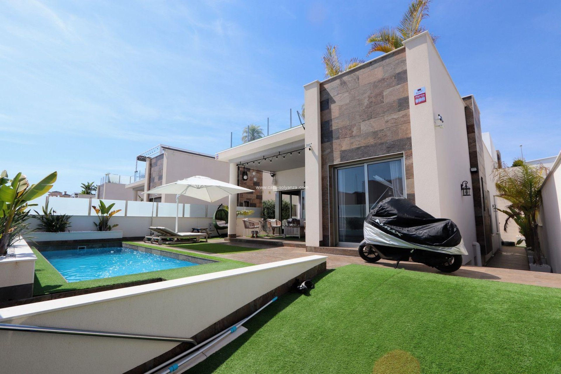 Wiederverkauf - Villa - Orihuela Costa - Villamartín