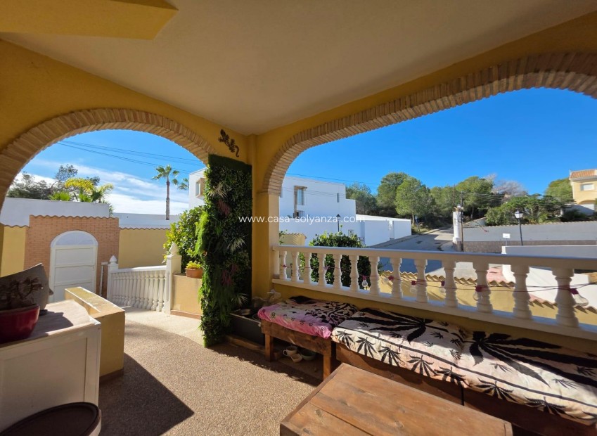 Wiederverkauf - Villa - Orihuela Costa - Villamartín