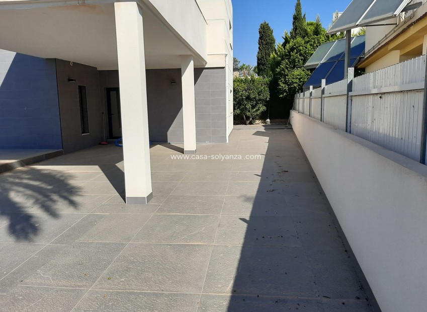 Wiederverkauf - Villa - Orihuela Costa