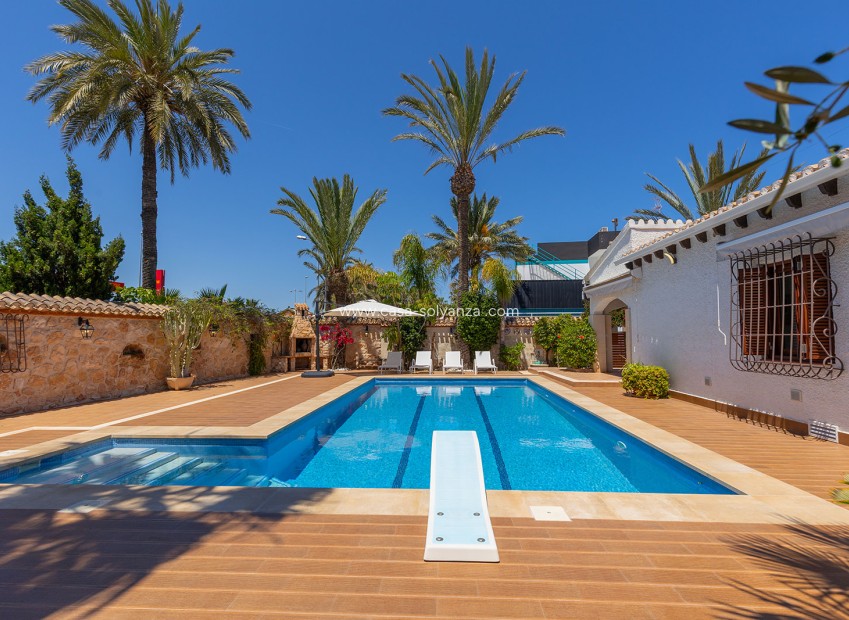 Wiederverkauf - Villa - Orihuela - Inland