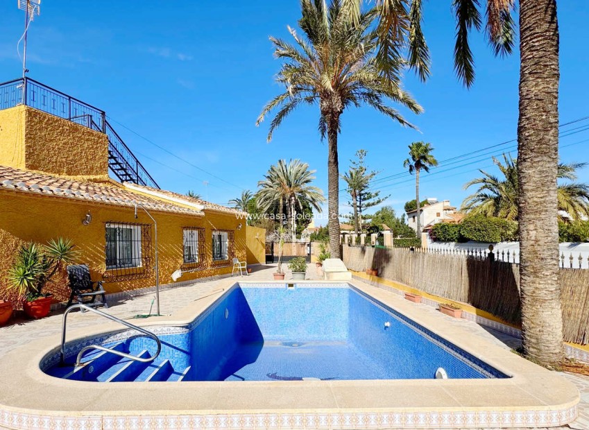 Wiederverkauf - Villa - Orihuela - Inland