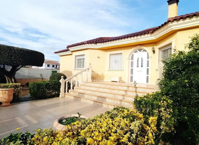 Wiederverkauf - Villa - Orihuela - LOS DESEMPARADOS