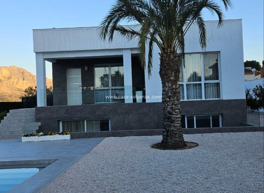 Wiederverkauf - Villa - Orihuela - Urb. Montepinar