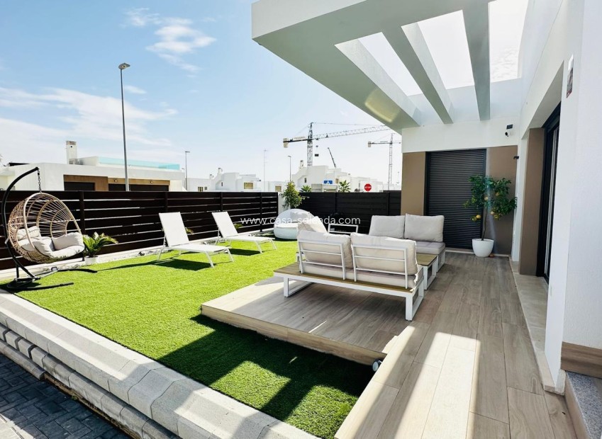 Wiederverkauf - Villa - Orihuela - Vistabella Golf