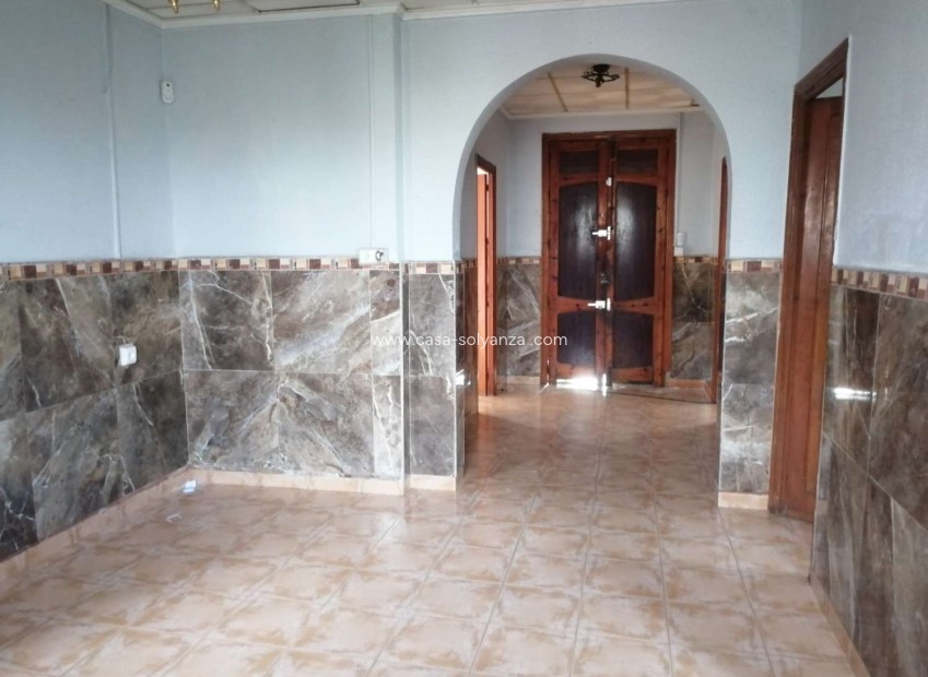 Wiederverkauf - Villa - Orihuela