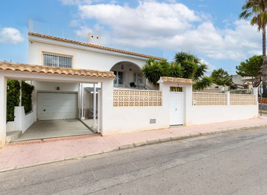 Wiederverkauf - Villa - Orihuela