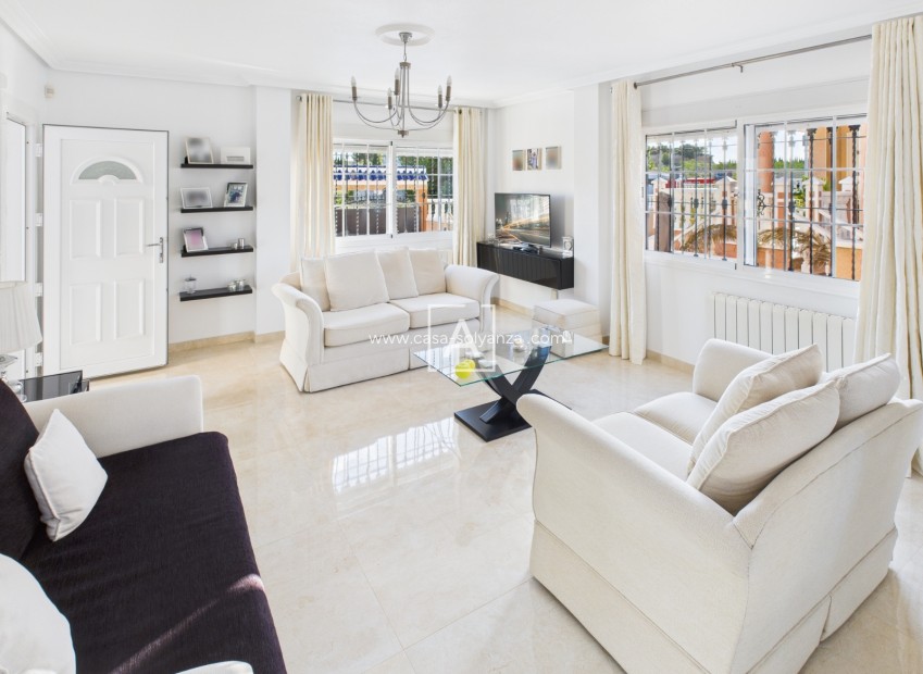 Wiederverkauf - Villa - Pinar de Campoverde