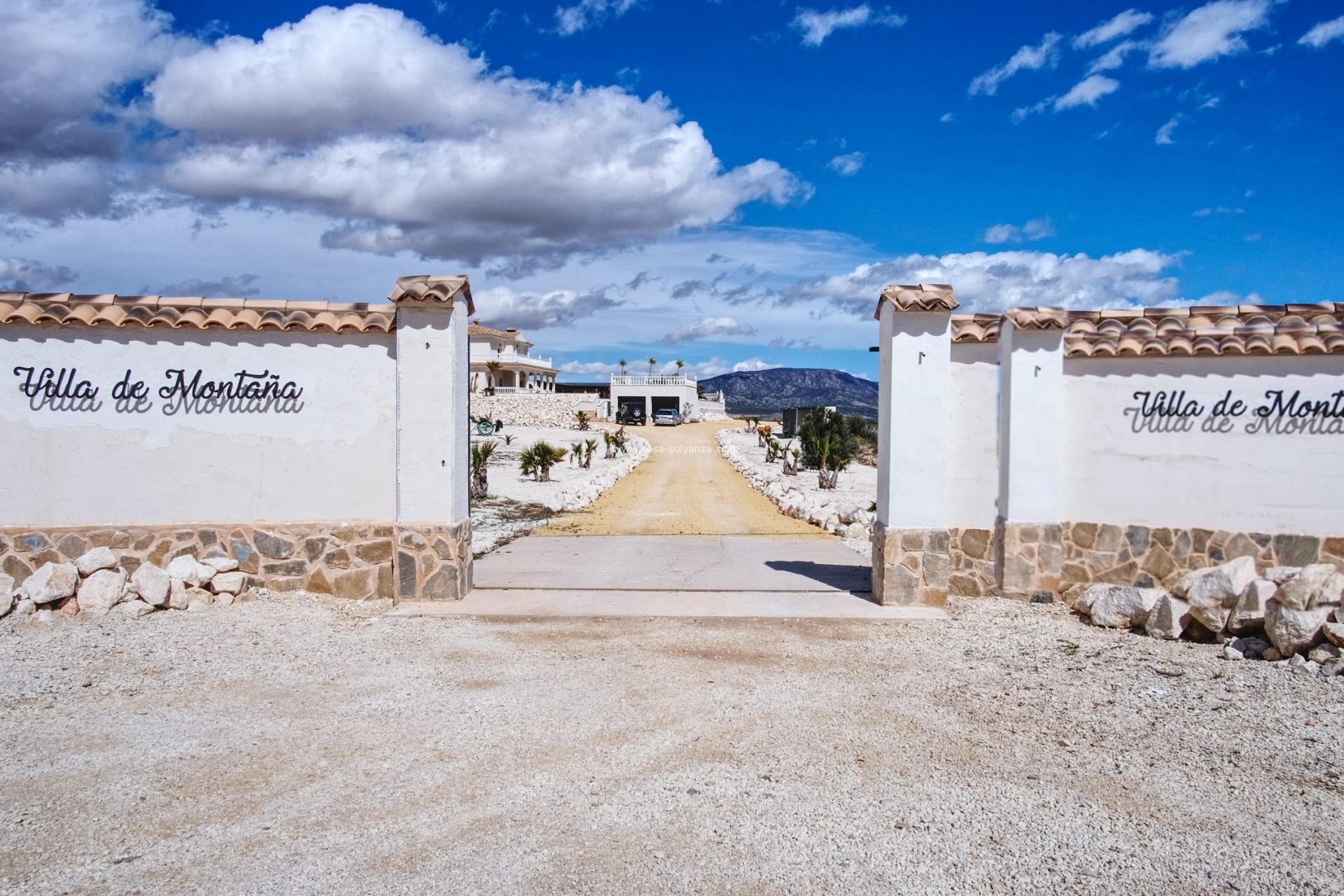Wiederverkauf - Villa - Pinoso - Nog niet