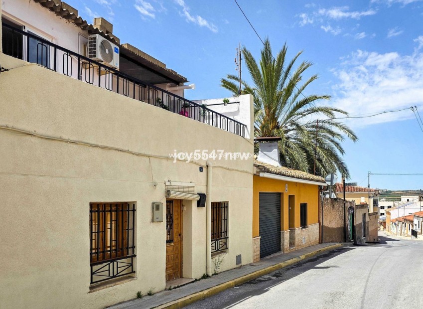 Wiederverkauf - Villa - Pinoso - Pinoso Centro