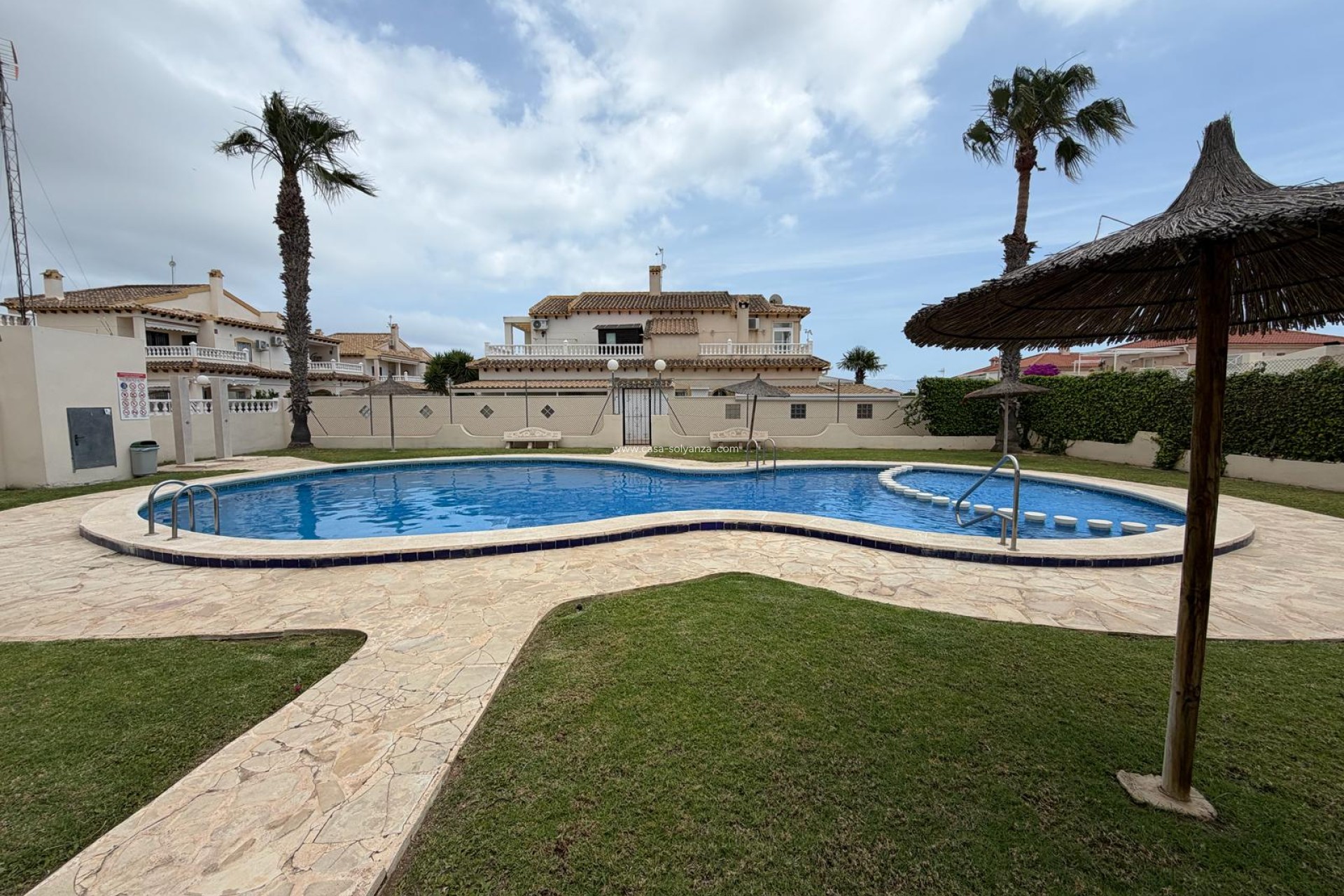 Wiederverkauf - Villa - Playa Flamenca - Orihuela Costa