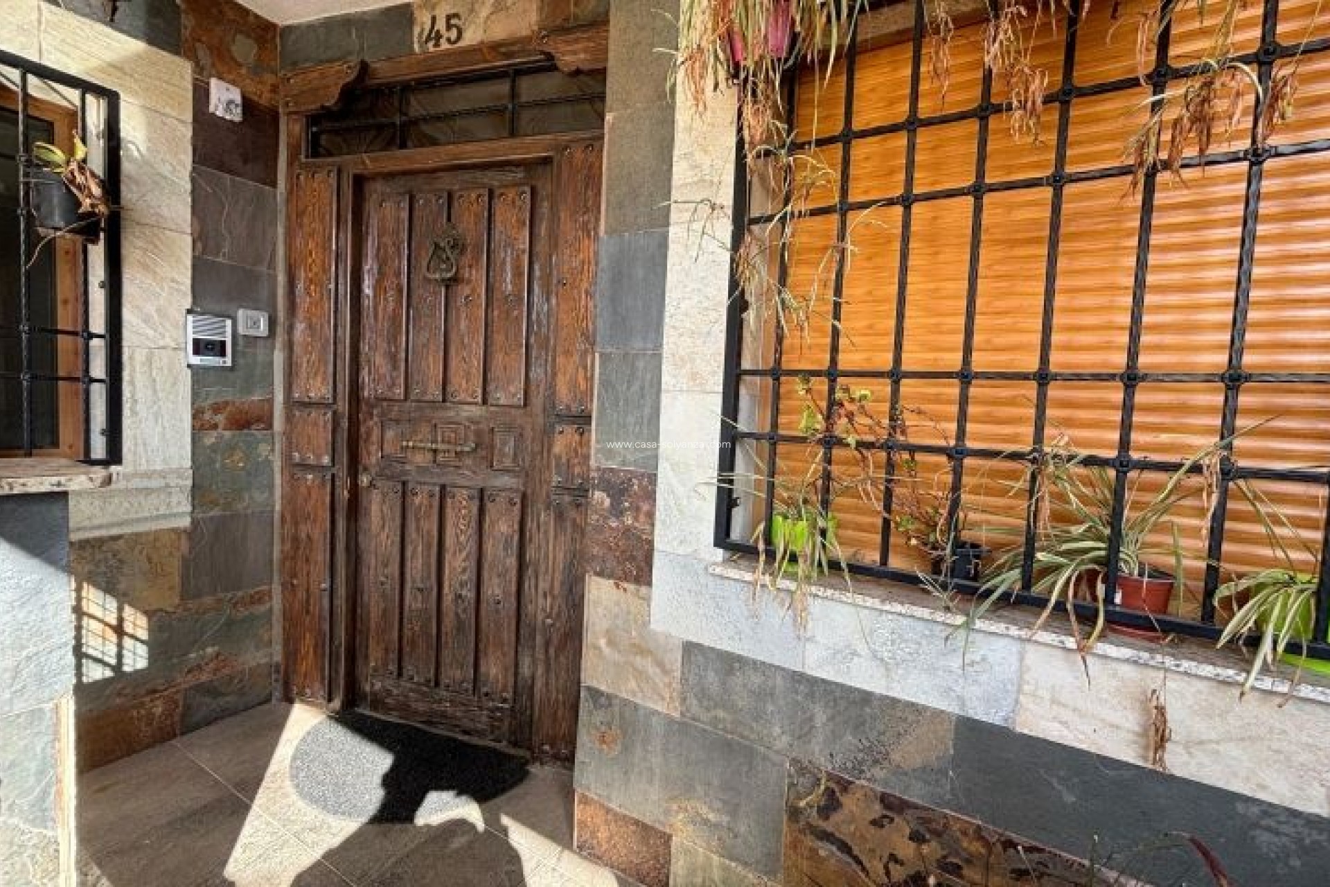 Wiederverkauf - Villa - Redován - Inland