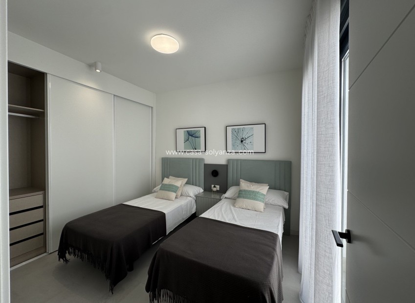 Wiederverkauf - Villa - Roldan - 0