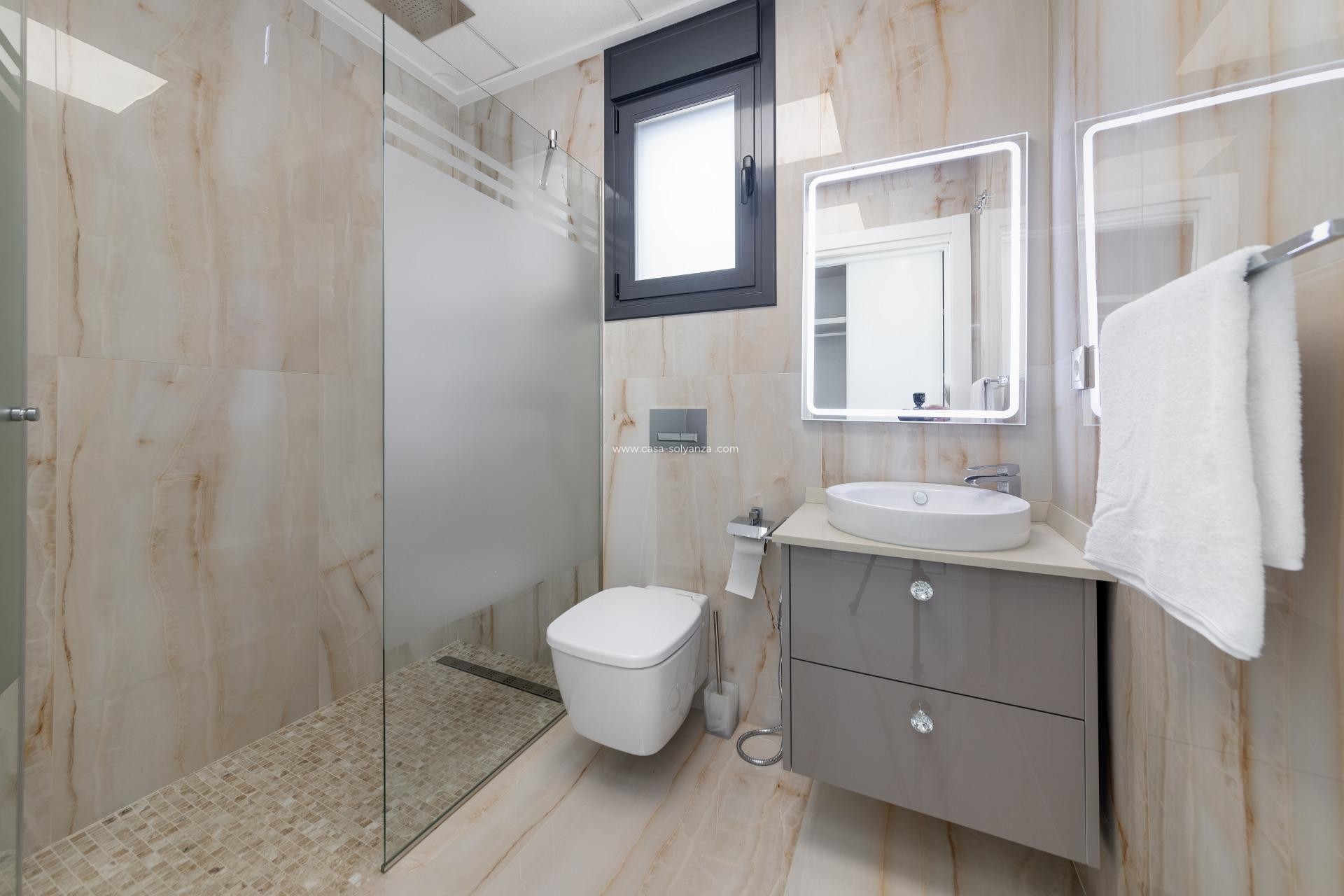 Wiederverkauf - Villa - San Miguel de Salinas - Cerro del Sol