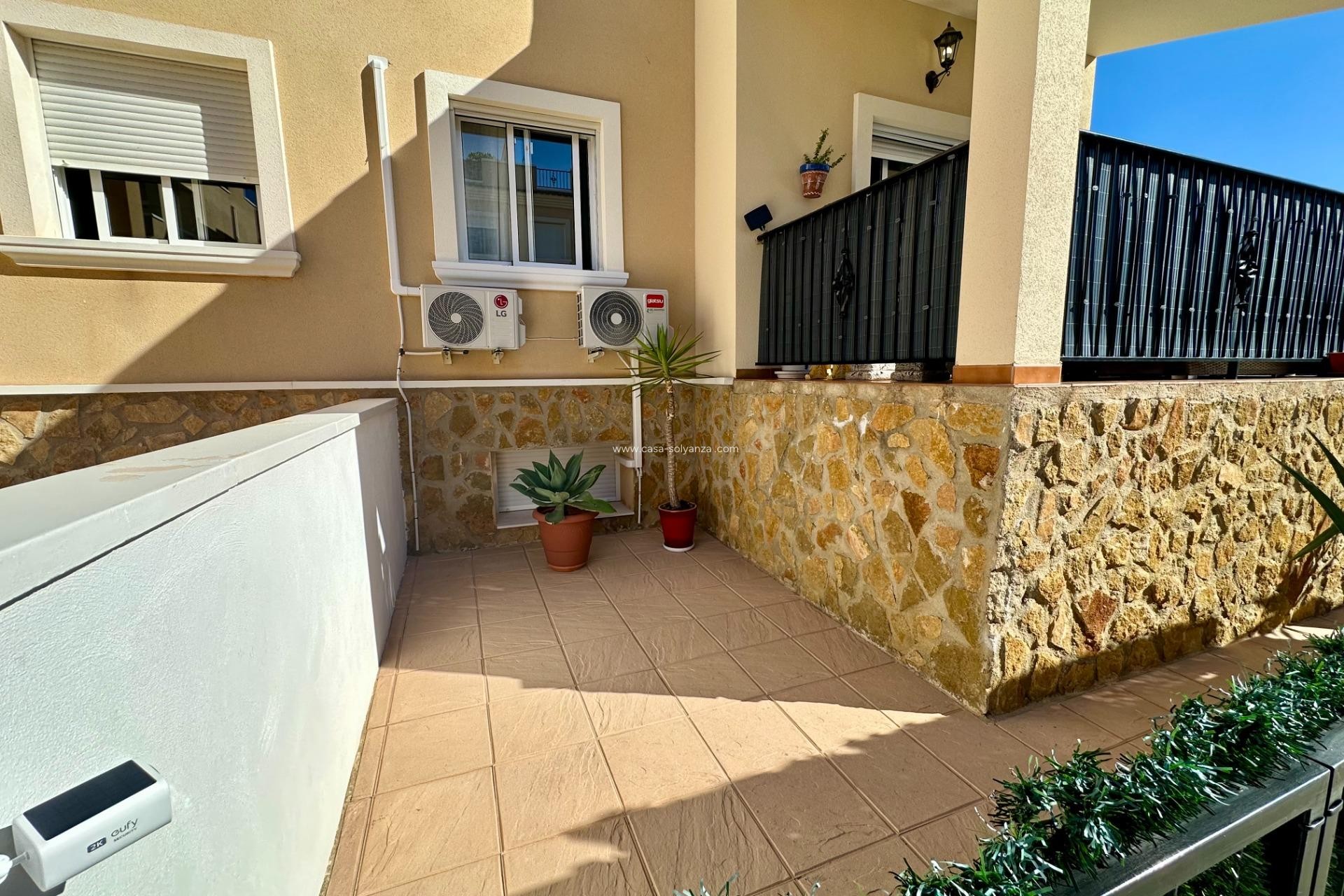 Wiederverkauf - Villa - San Miguel de Salinas - Residencial los flamencos