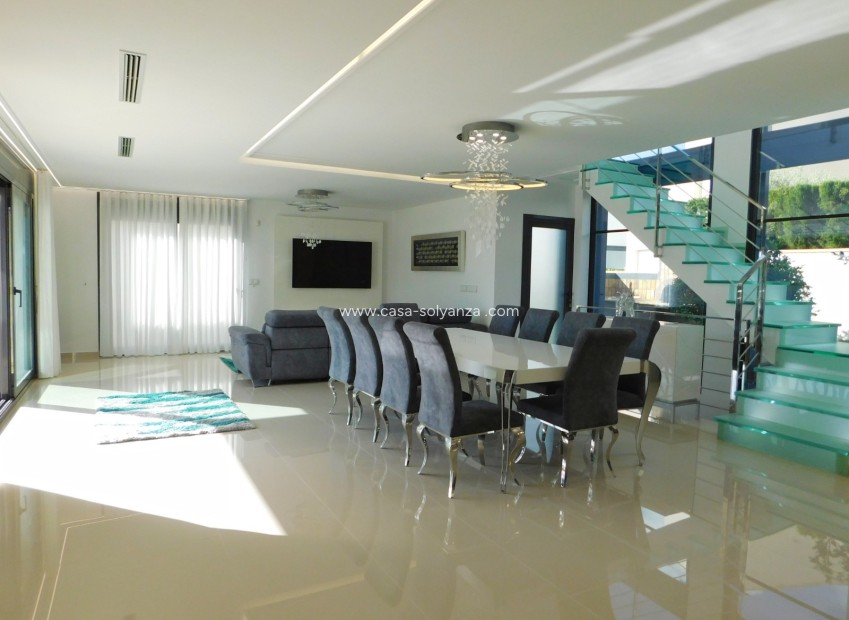 Wiederverkauf - Villa - San Miguel de Salinas