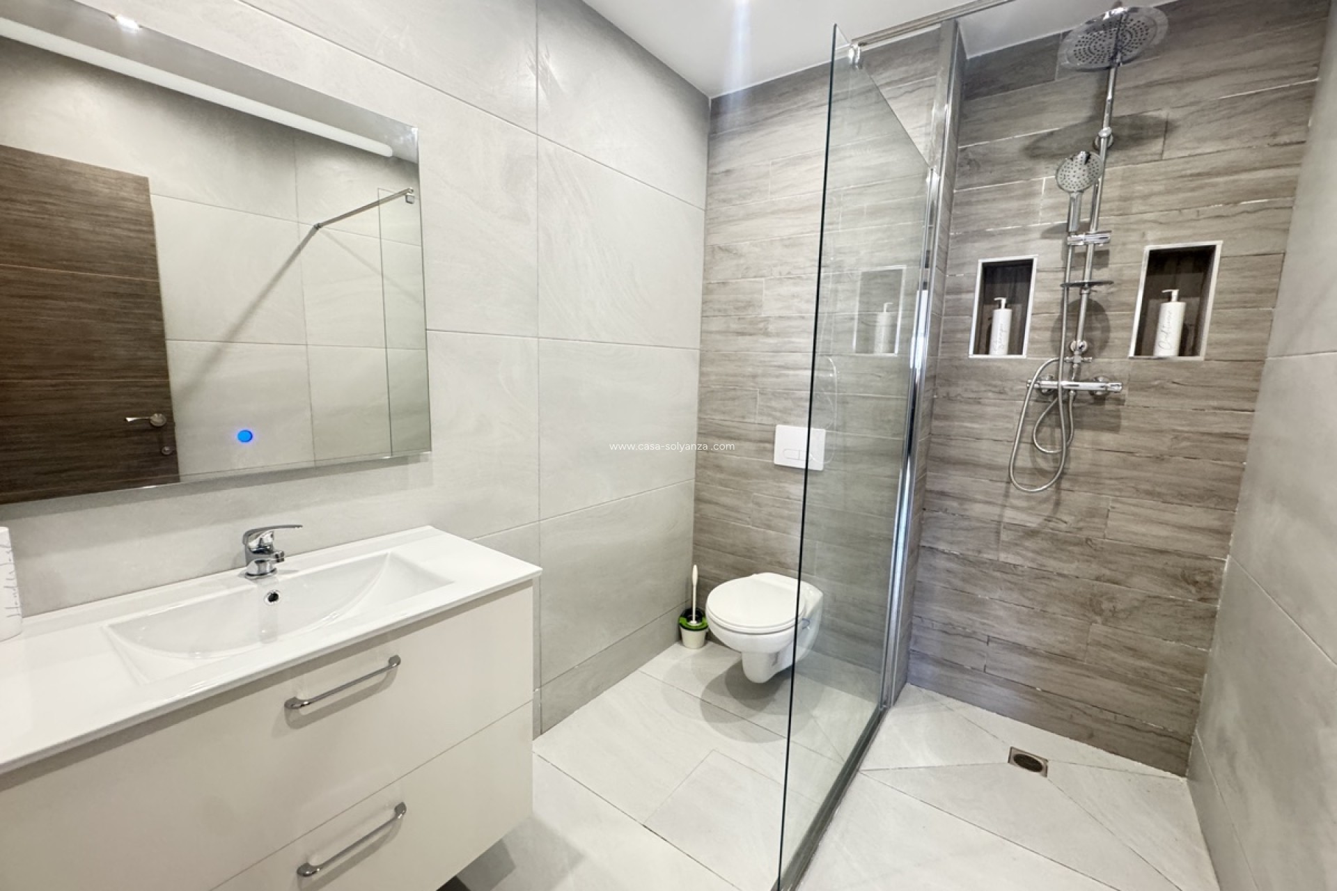 Wiederverkauf - Villa - San Miguel de Salinas