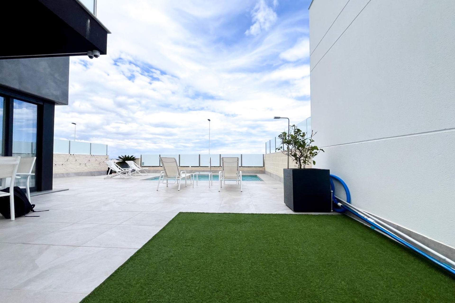 Wiederverkauf - Villa / Semi detached - Torrevieja - Los Altos