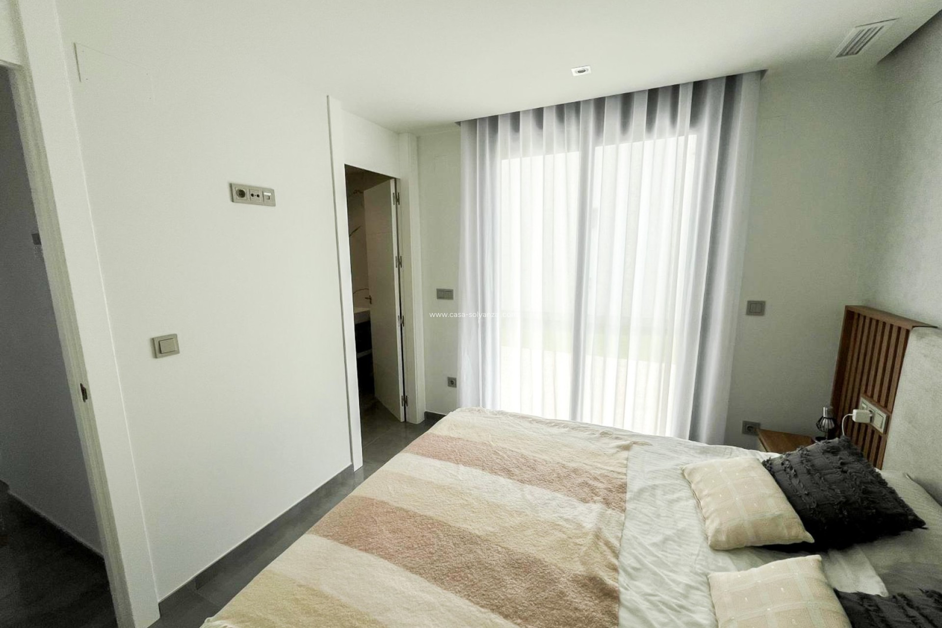 Wiederverkauf - Villa / Semi detached - Torrevieja - Los Altos