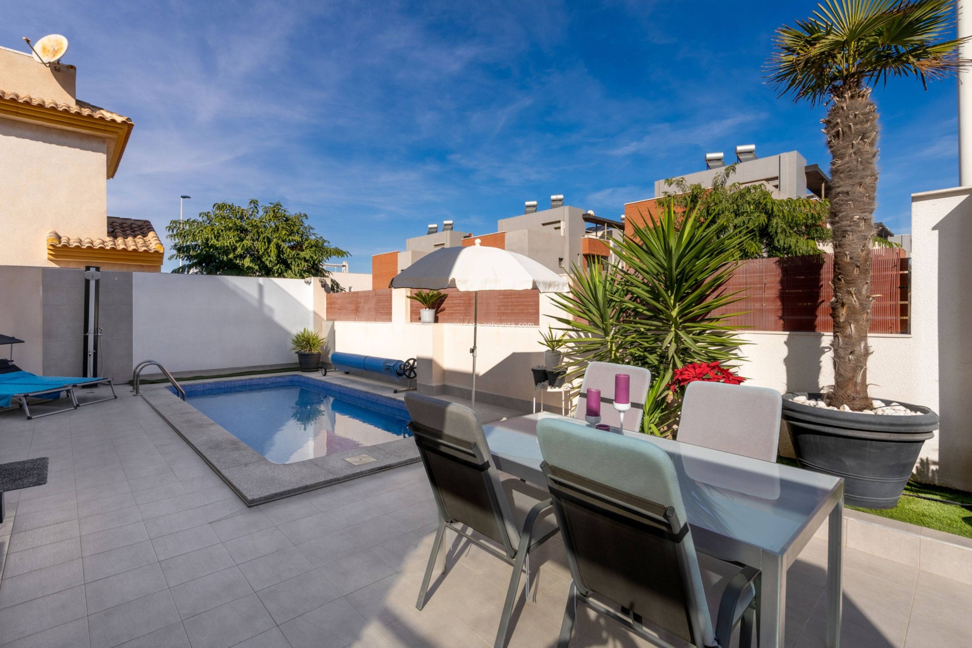 Wiederverkauf - Villa - Torrevieja - Aguas nuevas