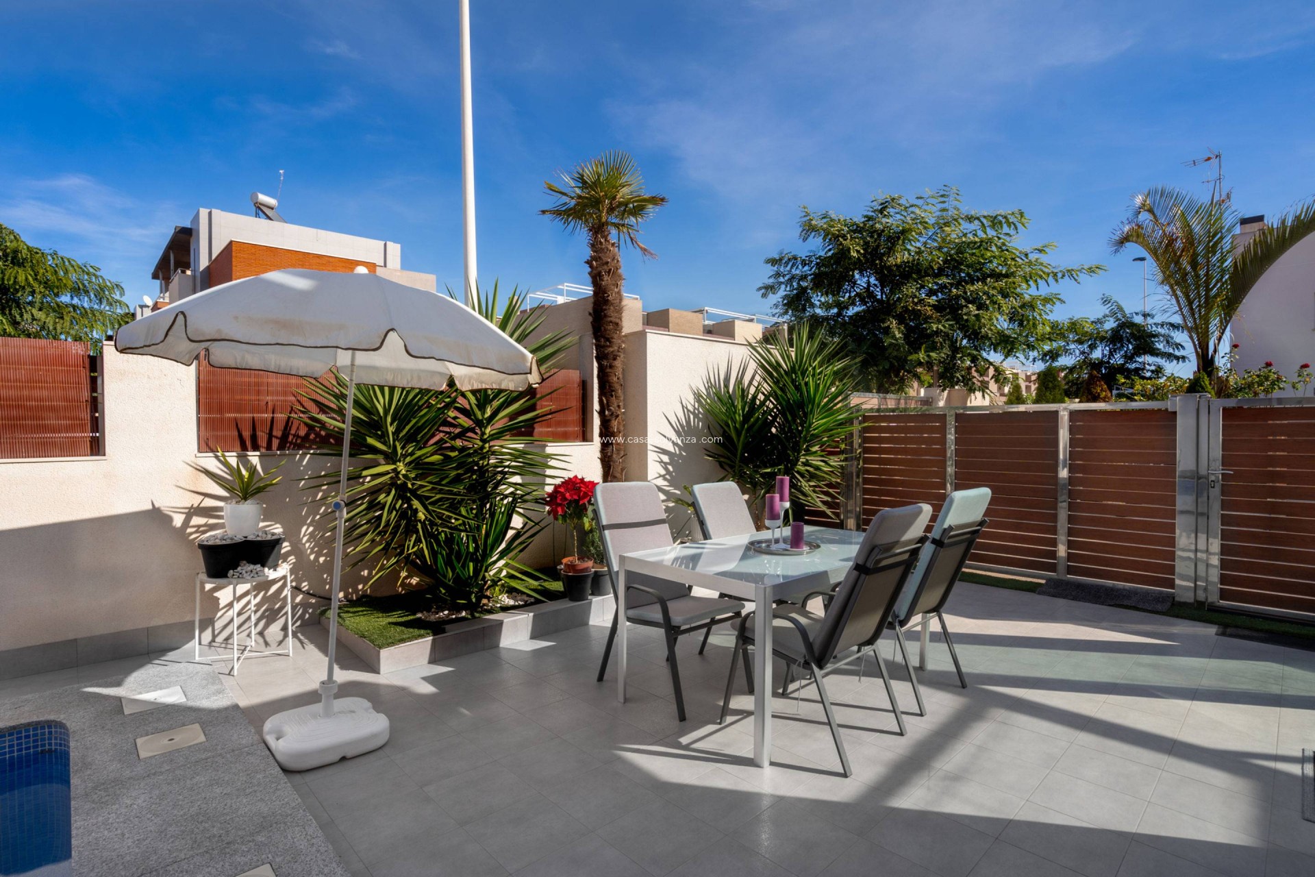 Wiederverkauf - Villa - Torrevieja - Aguas nuevas