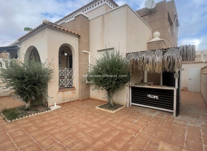 Wiederverkauf - Villa - Torrevieja - Aguas nuevas