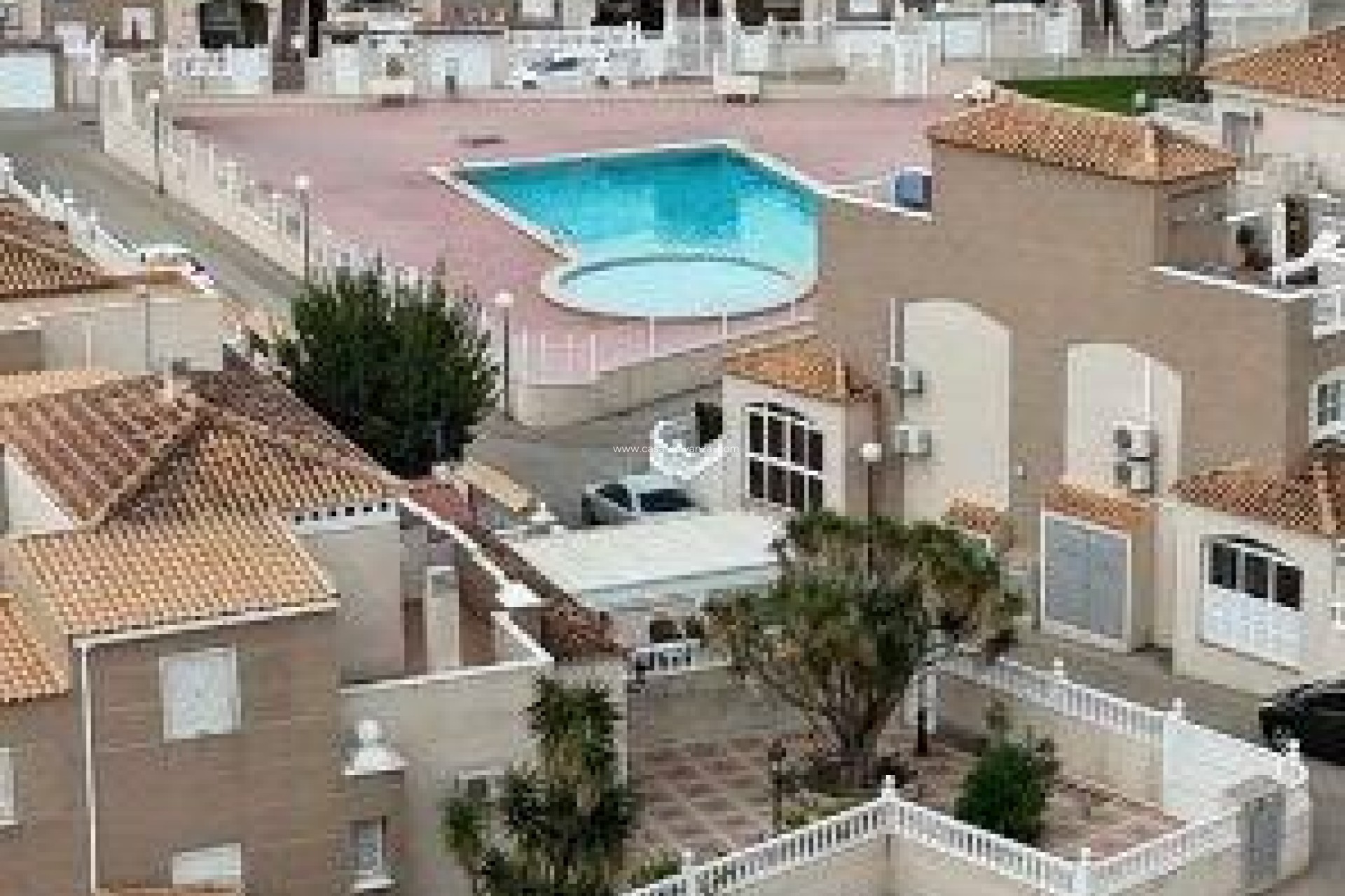 Wiederverkauf - Villa - Torrevieja - Aguas nuevas