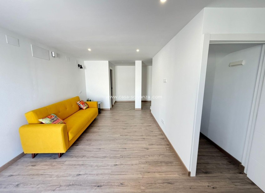 Wiederverkauf - Villa - Torrevieja - Cabo cervera