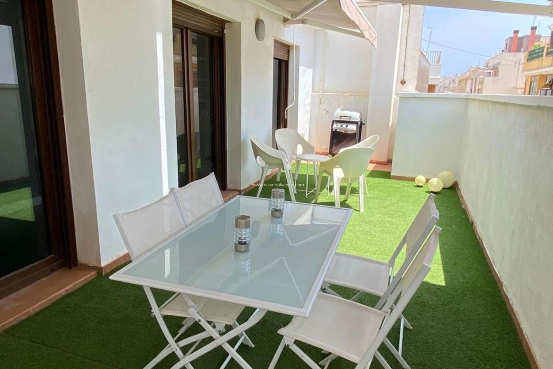 Wiederverkauf - Villa - Torrevieja - Centro - Muelle Pesquero