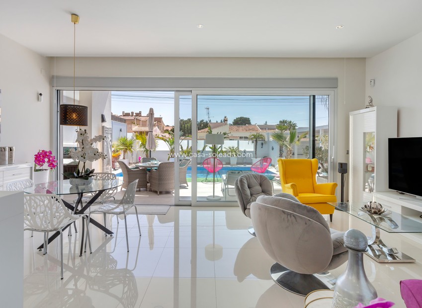Wiederverkauf - Villa - Torrevieja - La Siesta