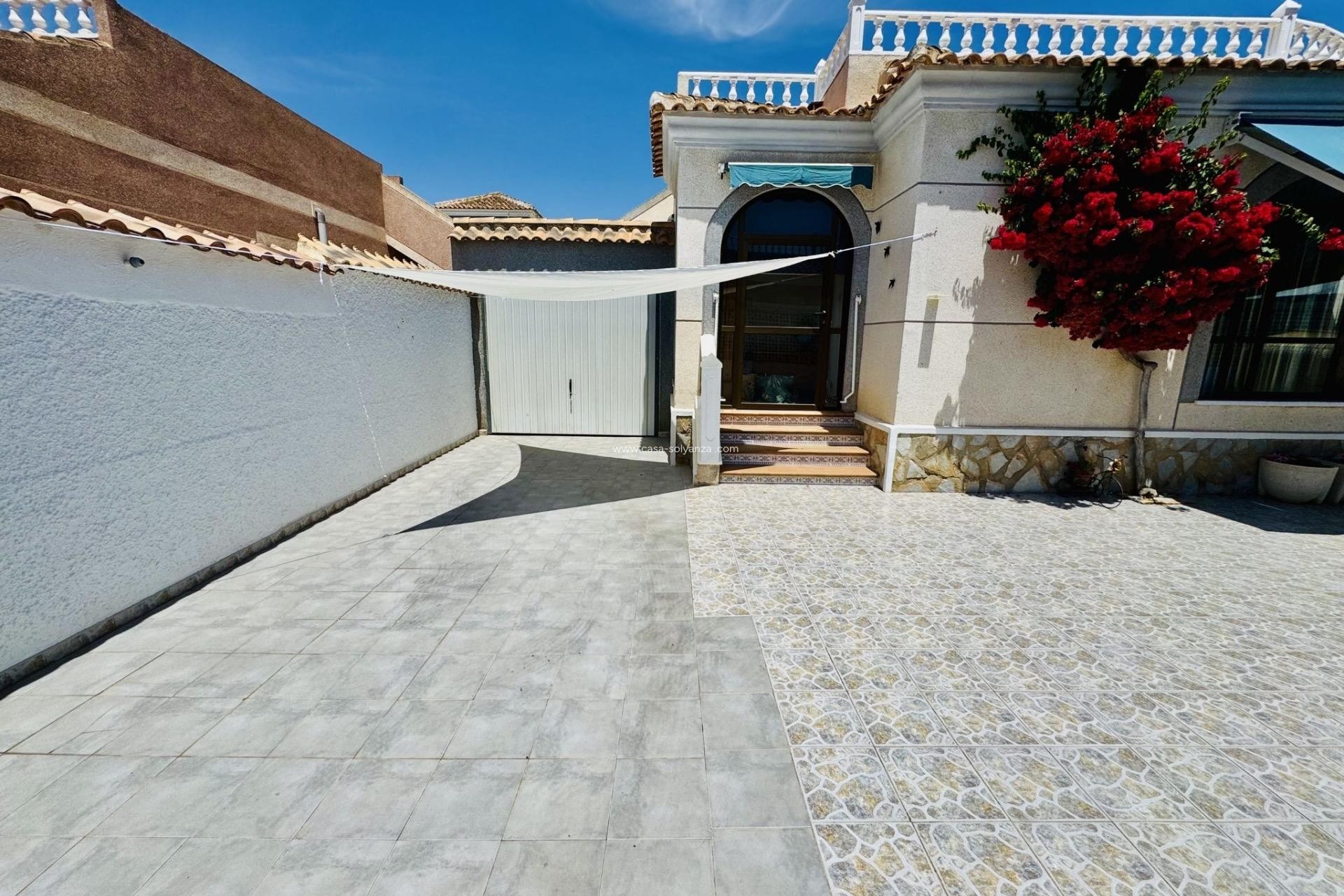 Wiederverkauf - Villa - Torrevieja - La Siesta