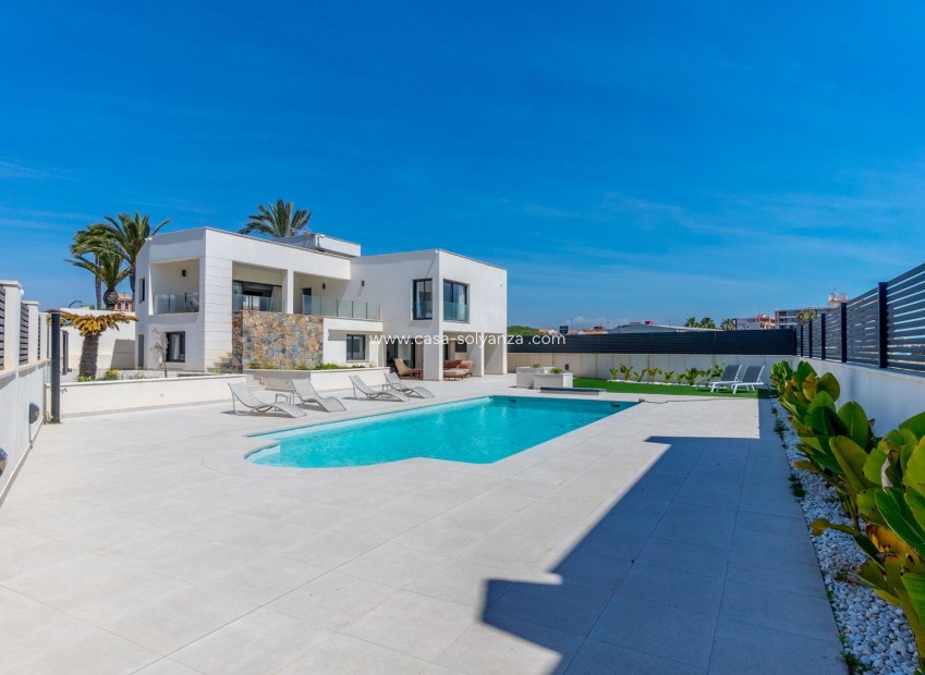 Wiederverkauf - Villa - Torrevieja - La veleta