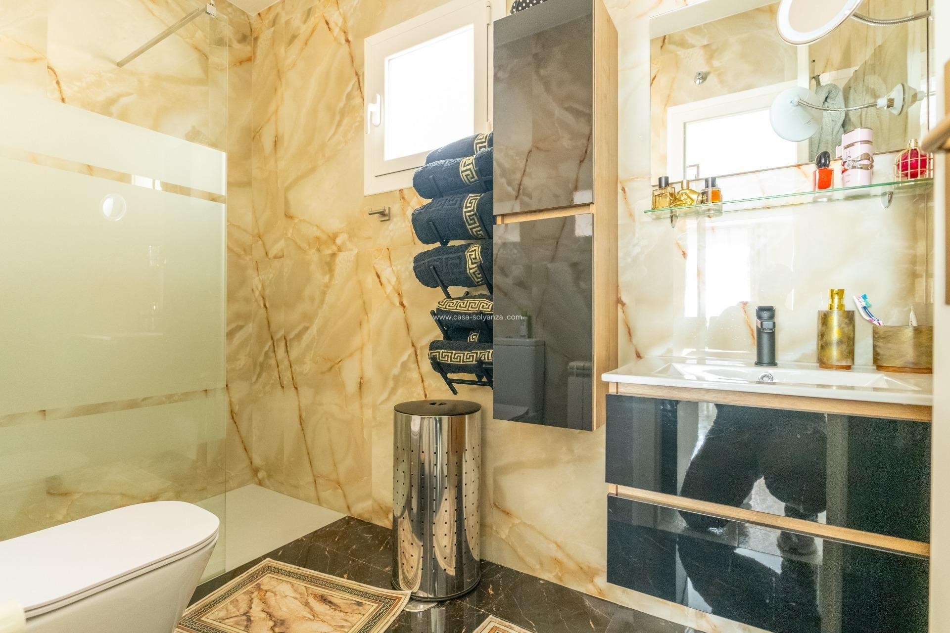 Wiederverkauf - Villa - Torrevieja - Los Balcones - Los Altos del Edén