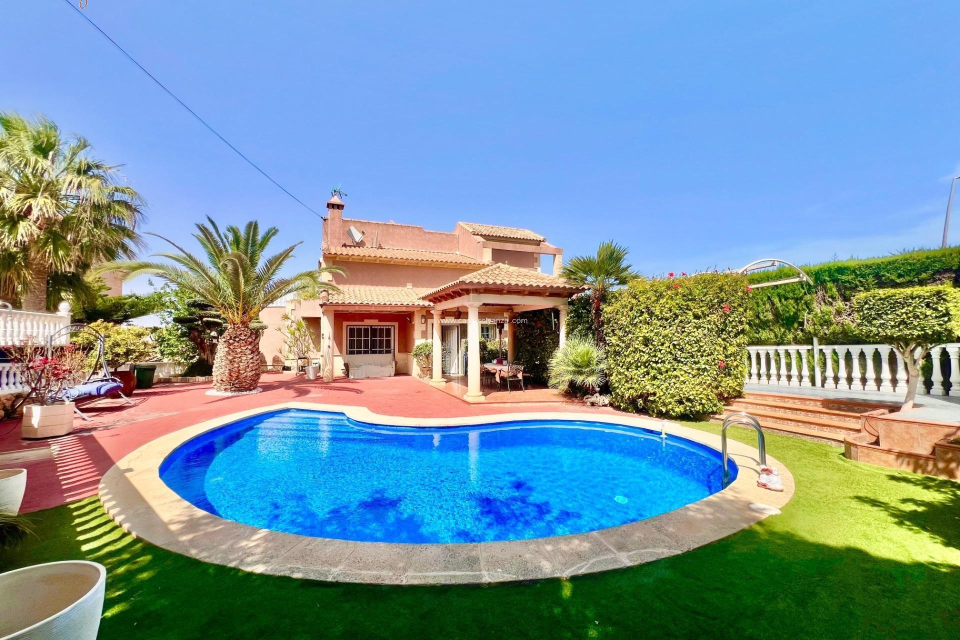 Wiederverkauf - Villa - Torrevieja - Los Balcones