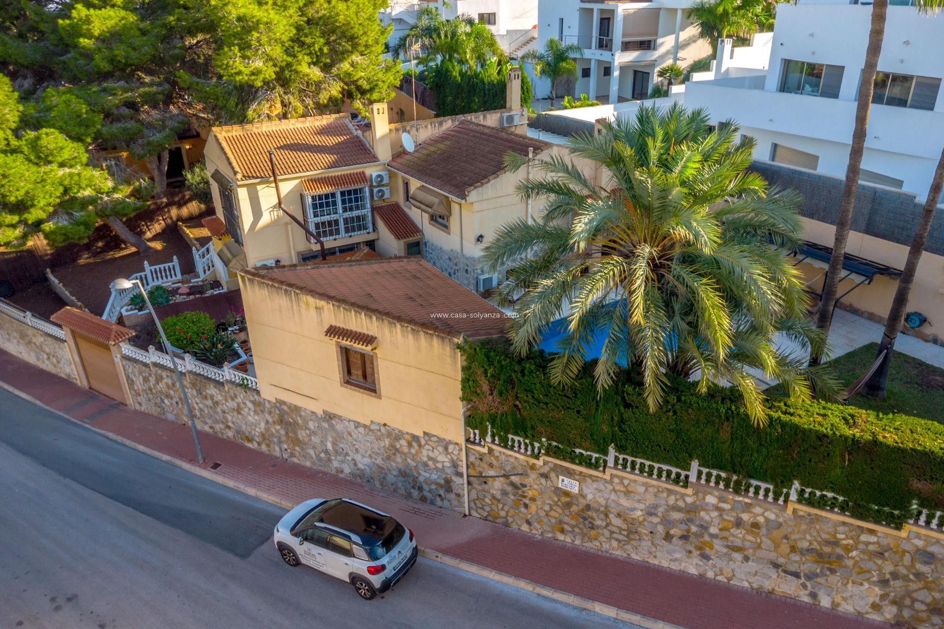 Wiederverkauf - Villa - Torrevieja - Los balcones
