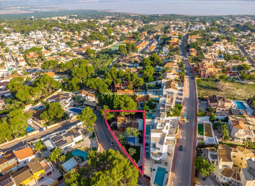 Wiederverkauf - Villa - Torrevieja - Los Balcones