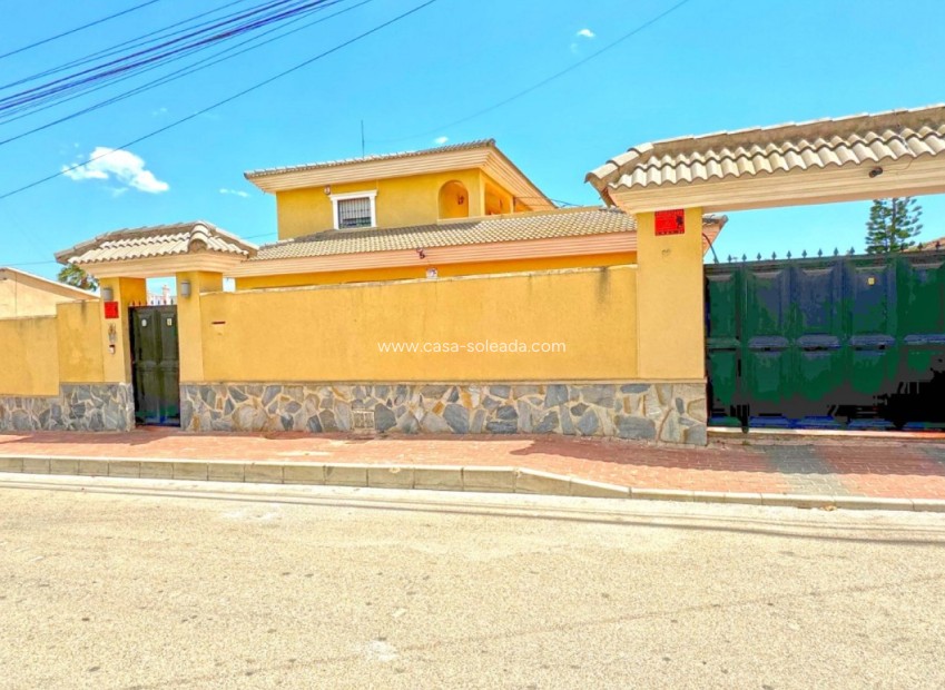 Wiederverkauf - Villa - Torrevieja - Los Balcones
