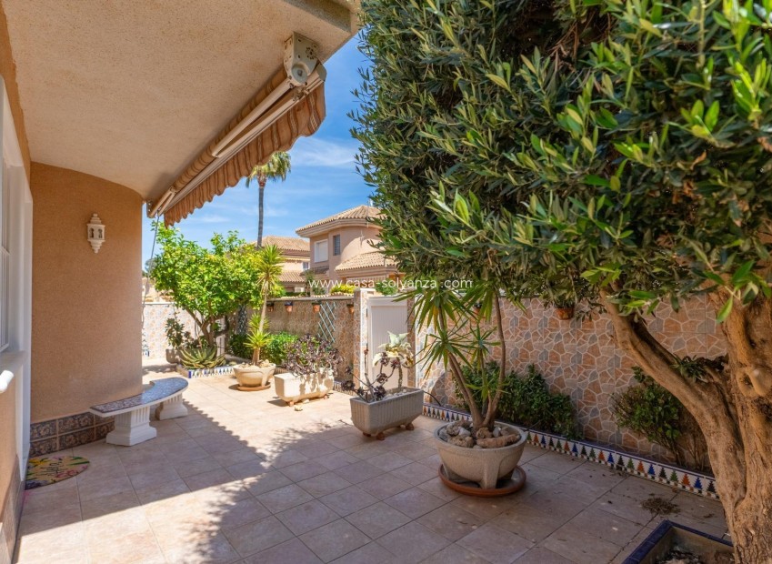 Wiederverkauf - Villa - Torrevieja - Los Balcones