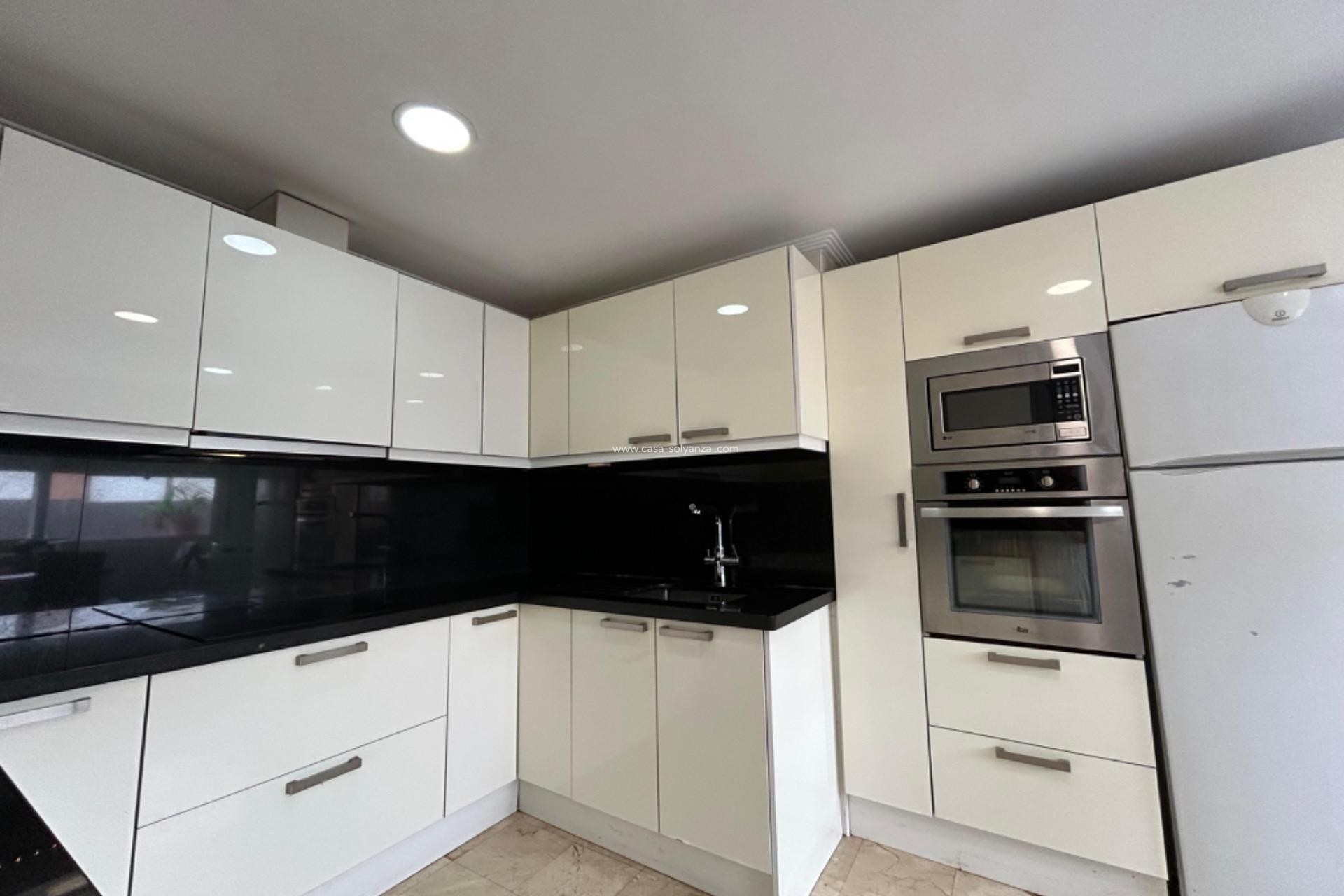 Wiederverkauf - Villa - Torrevieja - Los Frutales