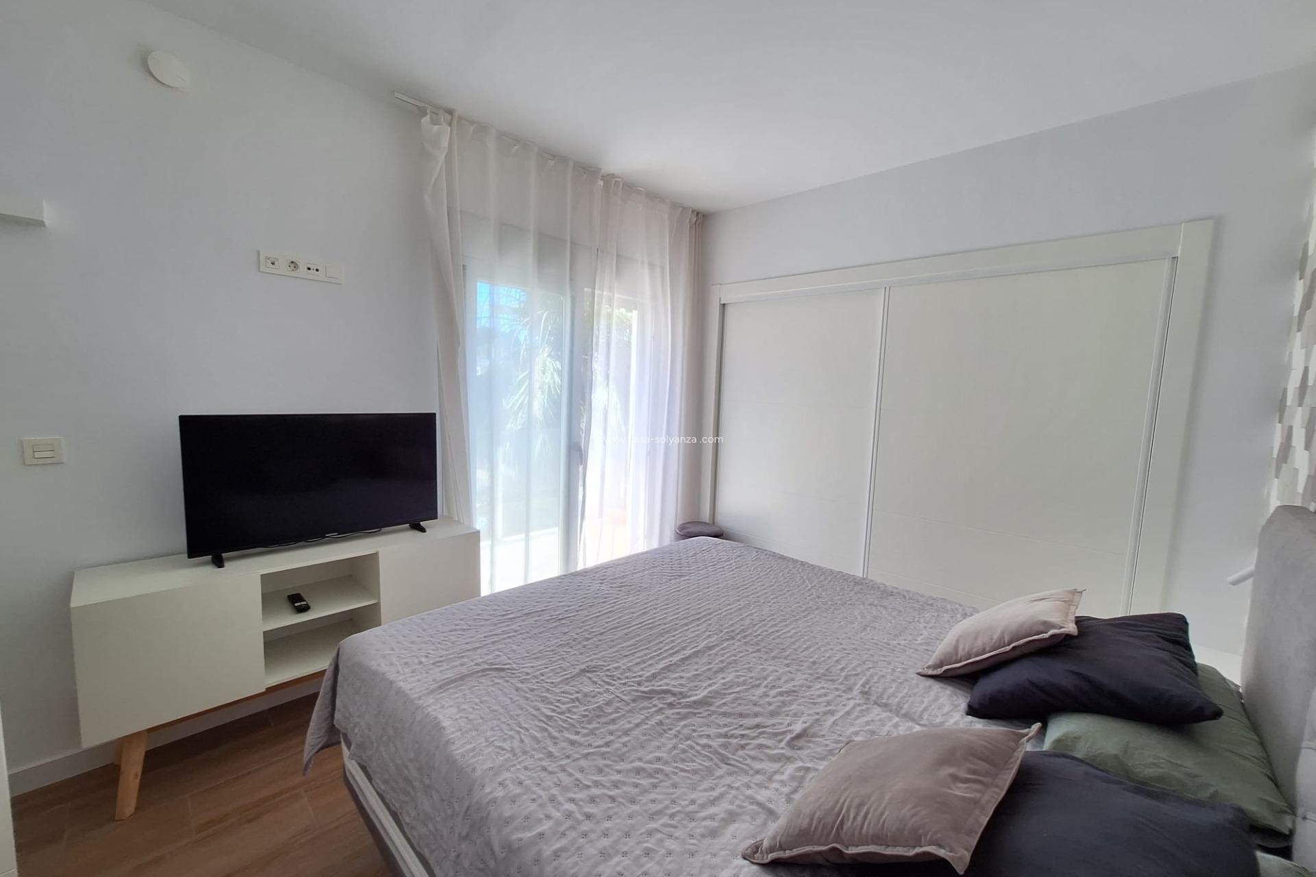 Wiederverkauf - Villa - Torrevieja - Los Frutales