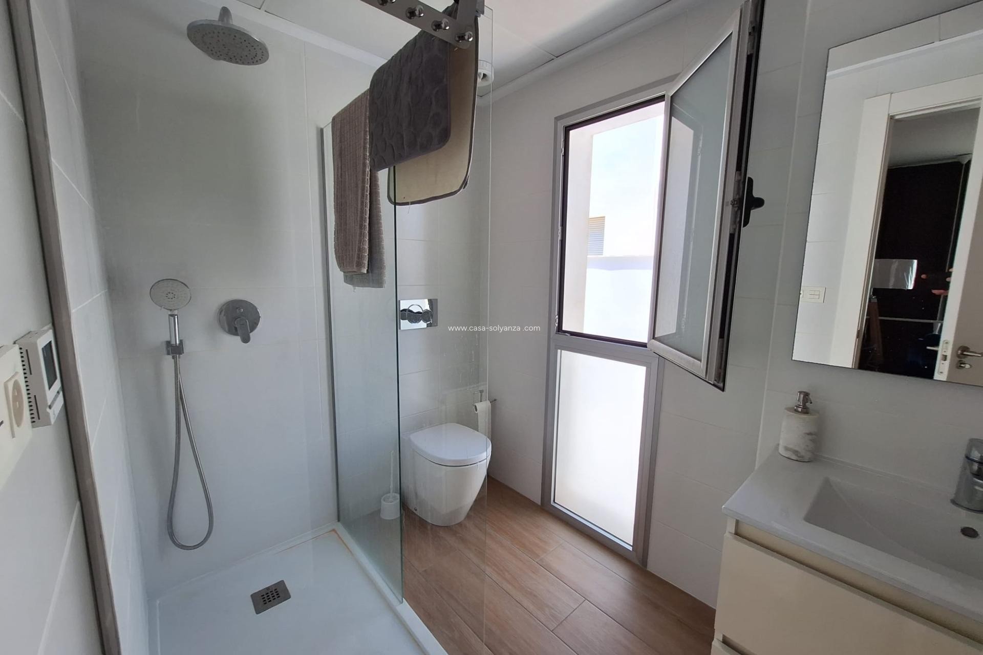 Wiederverkauf - Villa - Torrevieja - Los Frutales