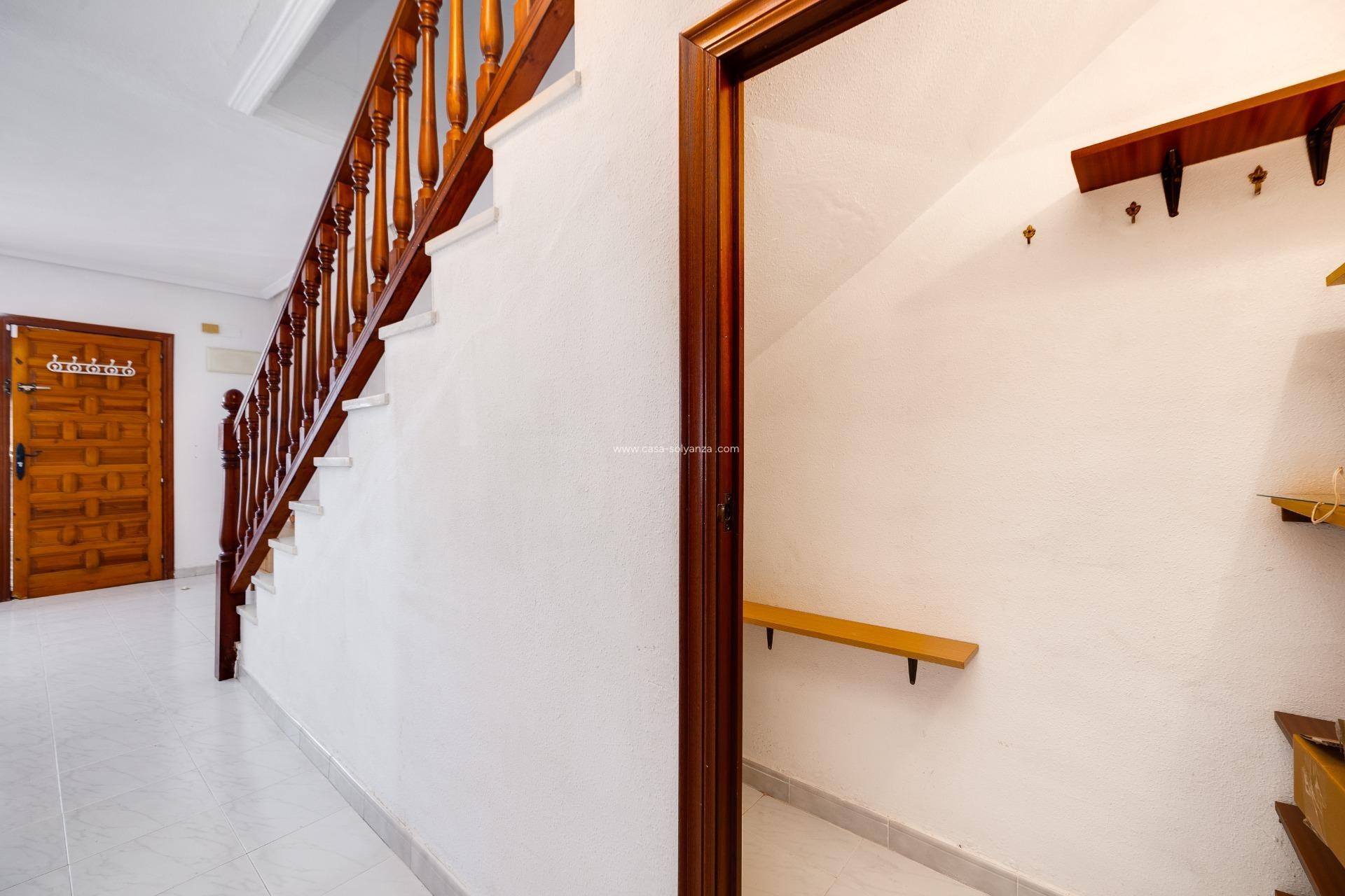 Wiederverkauf - Villa - Torrevieja - Nueva Torrevieja