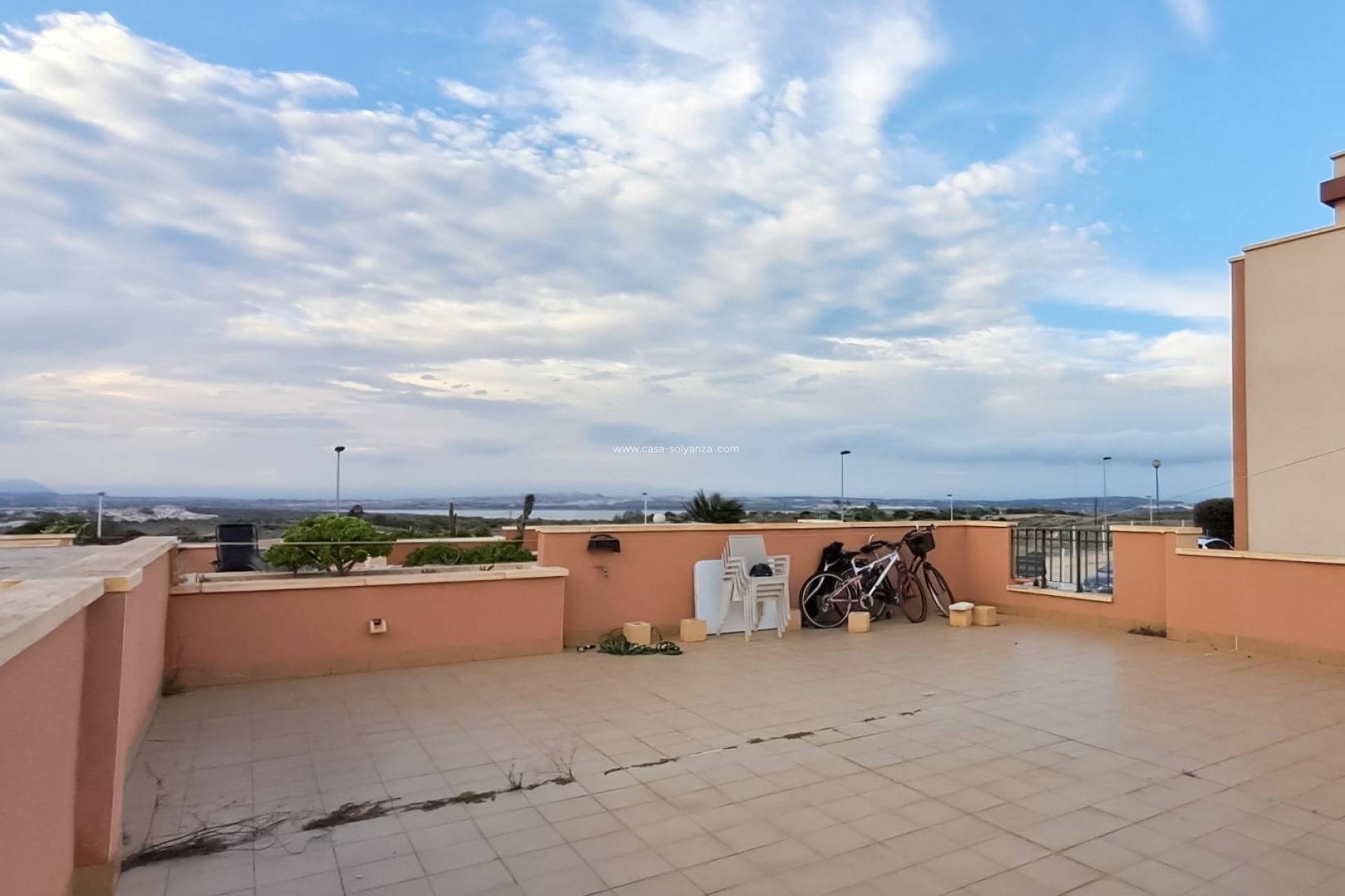 Wiederverkauf - Villa - Torrevieja - Parque Acuático - Sector 25