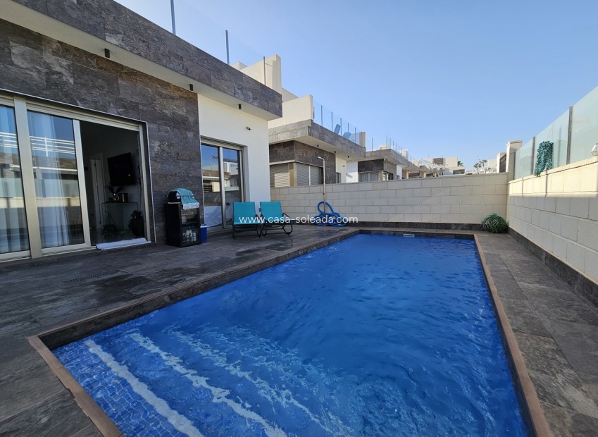 Wiederverkauf - Villa - Villamartin - Costa Blanca