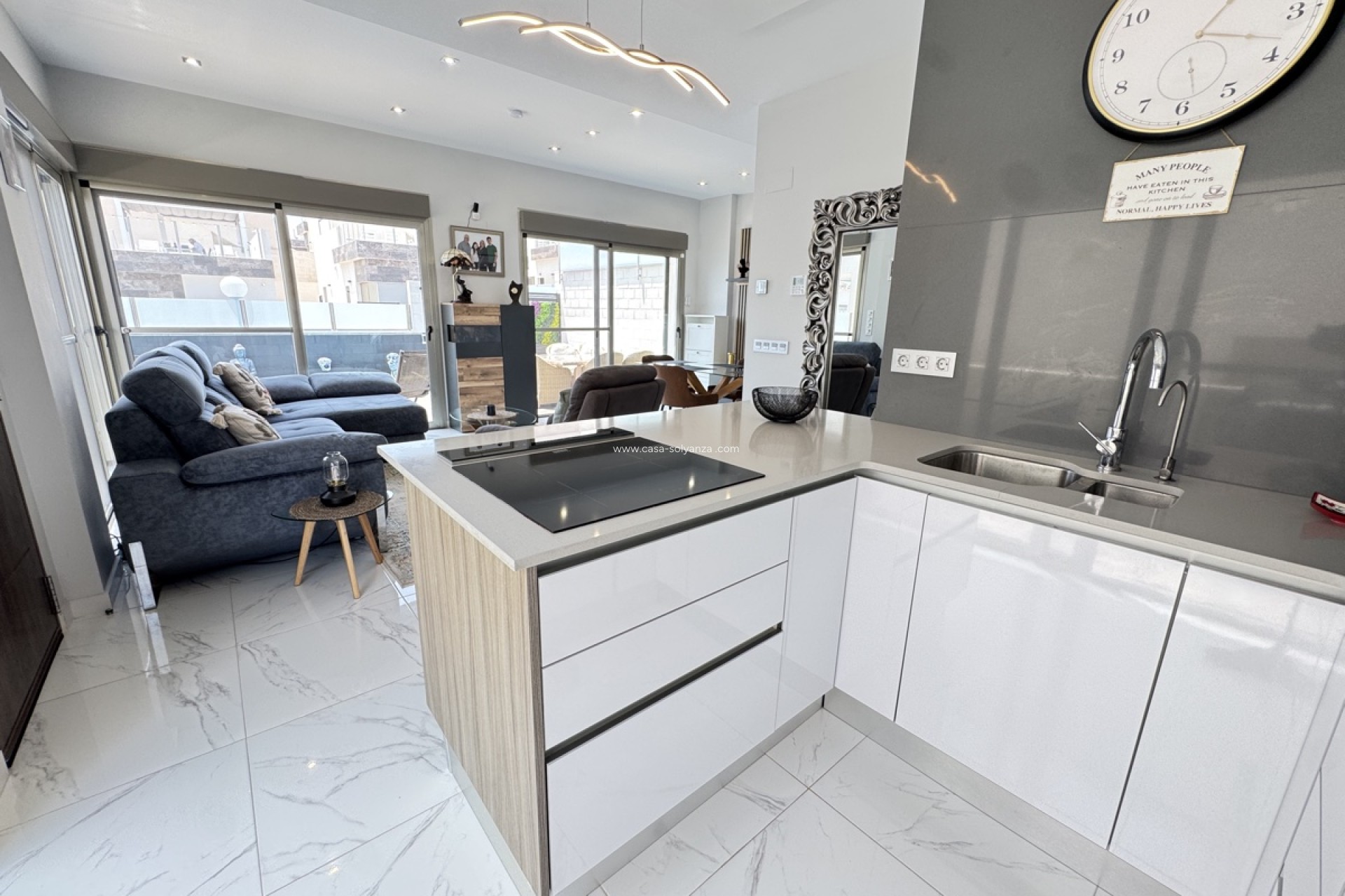 Wiederverkauf - Villa - Villamartin - Villamartín