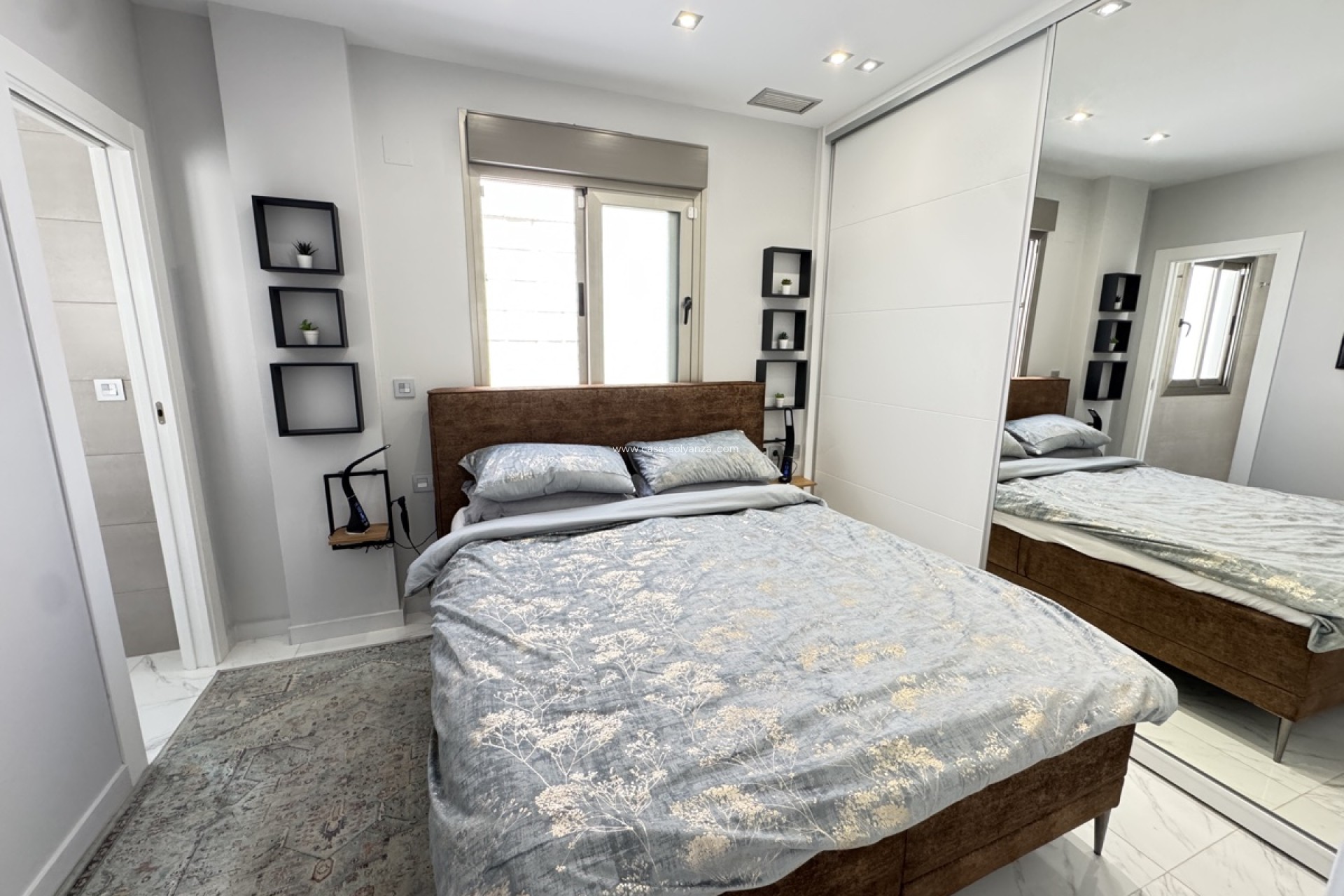 Wiederverkauf - Villa - Villamartin - Villamartín