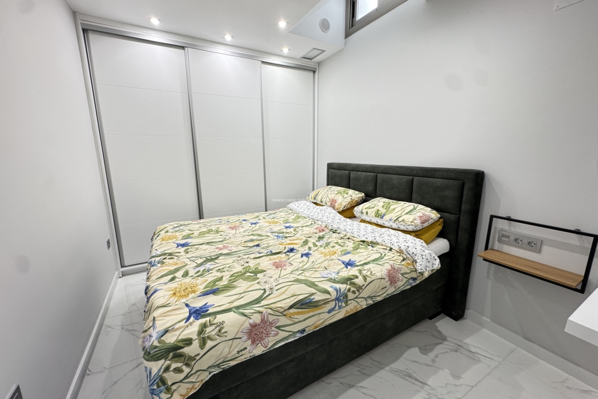 Wiederverkauf - Villa - Villamartin - Villamartín