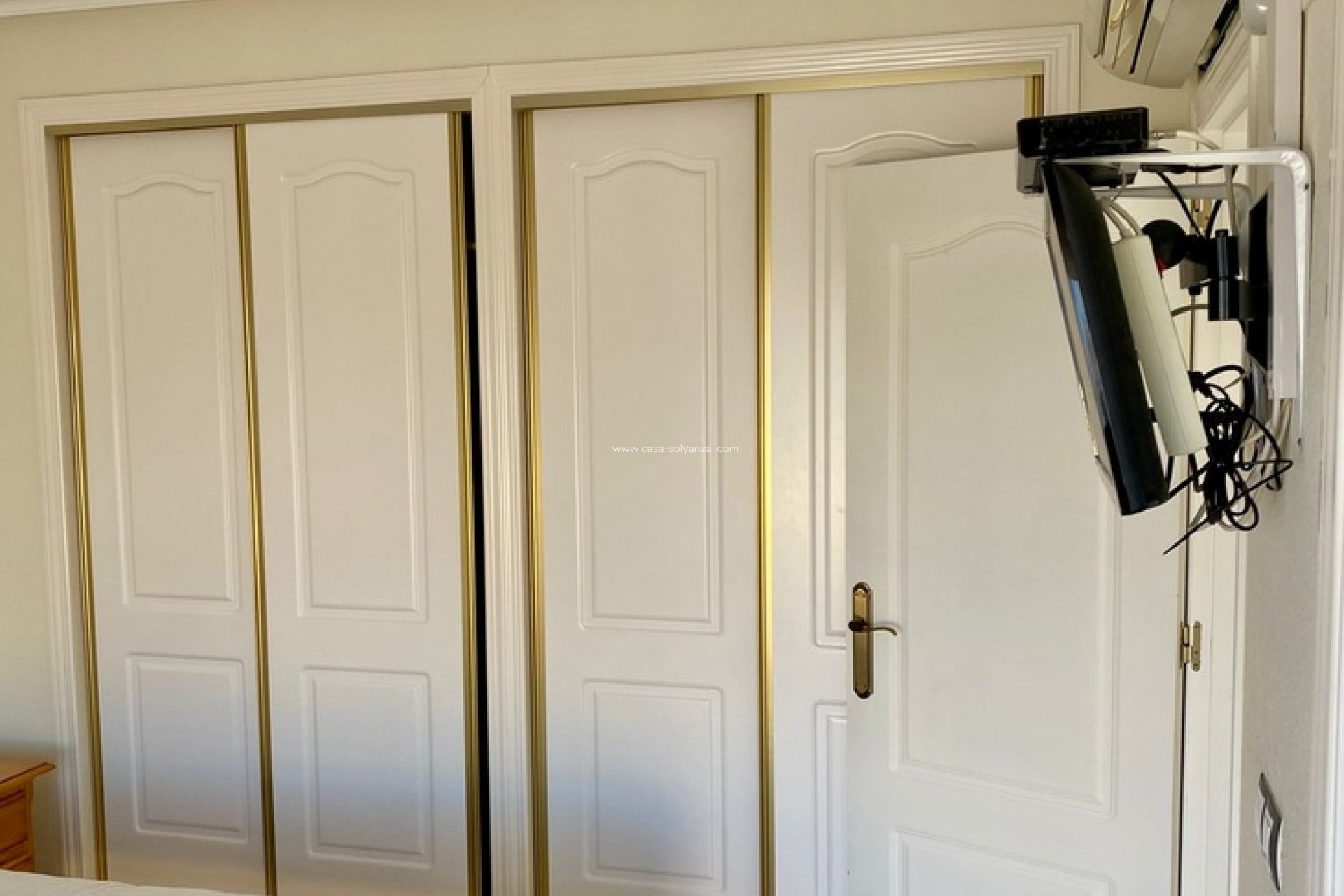 Wiederverkauf - Villa - Villamartin - Villamartín