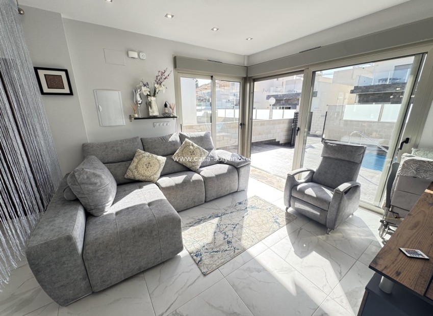 Wiederverkauf - Villa - Villamartin - Villamartín