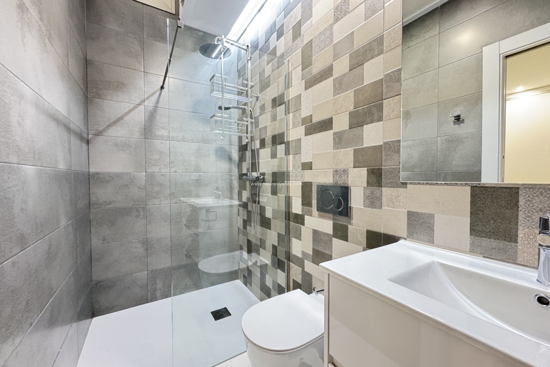 Wiederverkauf - Villa - Villamartin - Villamartín